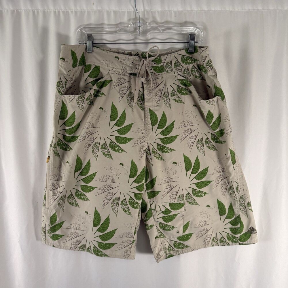 Nike ACG Swim Trunks Men's 38 Beige Hawaiian Floral Drawstring Cargo Pocket